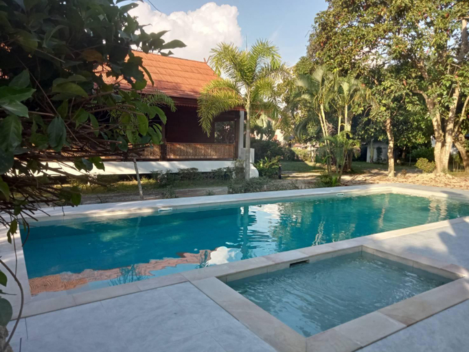 Sport & Beauty 2, Baan Banyan, Wood house short walk from the beach, Ko Samui