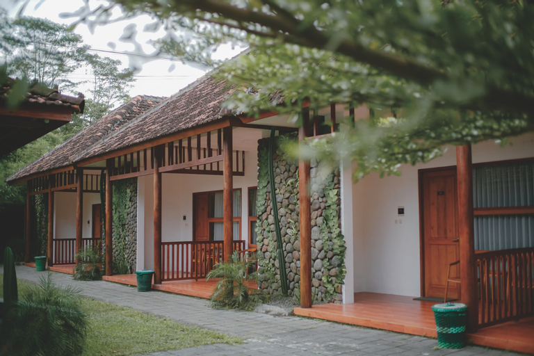 Exterior & Views 2, Albasta Room Asram Edupark, Sleman