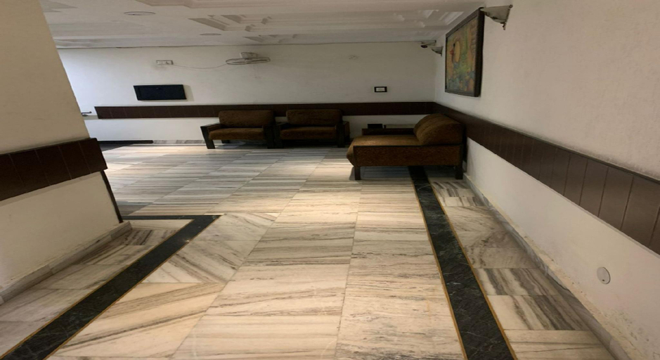 Public Area 3, Hotel Ramans, Yamunanagar