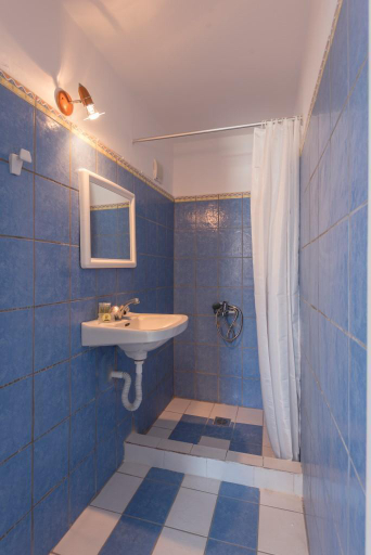 Bathroom 5, Kaloxenia Apartments, South Aegean
