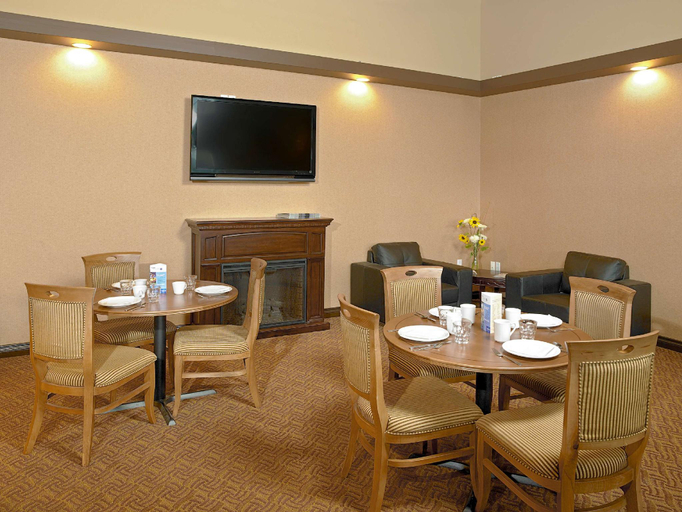 Food & Drinks 4, Coast Fraser Inn, Cariboo
