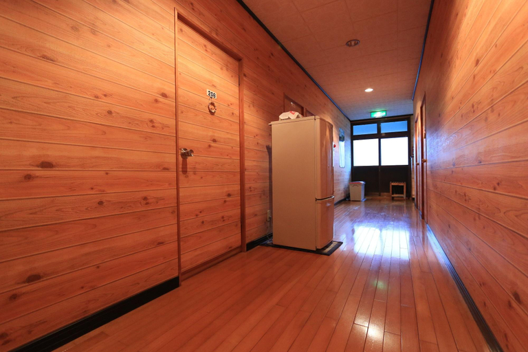 Public Area, Minshuku Miyanourasou, Yakushima