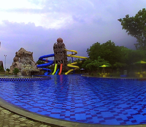 Sport & Beauty 5, Seaview Cottage Cirebon Waterland, Cirebon