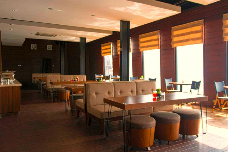 Food & Drinks 4, Seaview Cottage Cirebon Waterland, Cirebon
