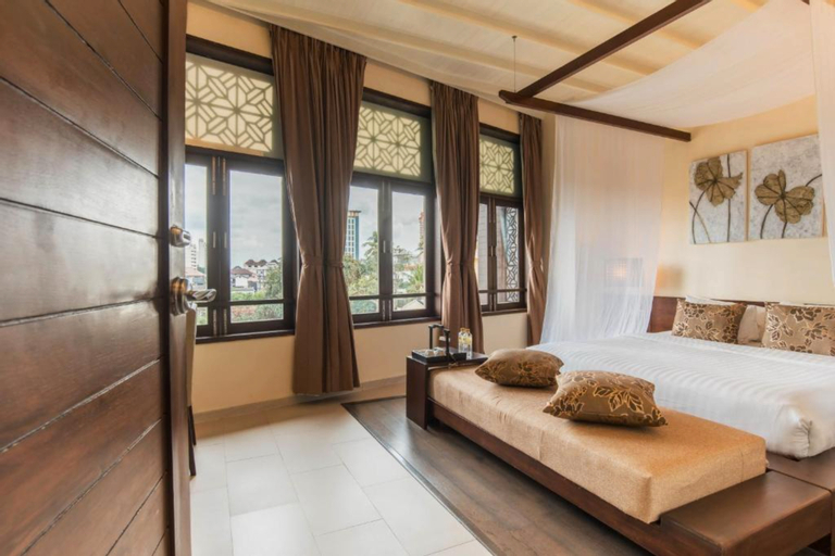 Bedroom 30
