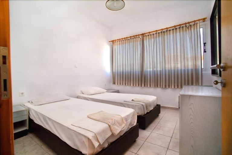 Bedroom 2, Kaloxenia Apartments, South Aegean
