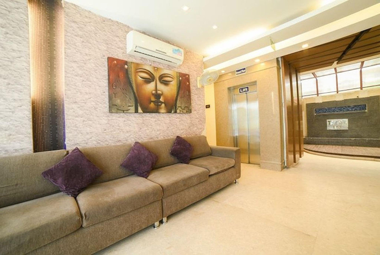 Public Area 3, Hotel Taksh Inn, Delhi