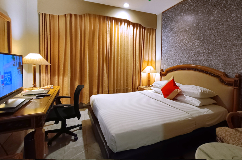 Bedroom 3, John's Pardede Internasional Hotel, Central Jakarta