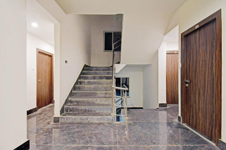 Public Area, Goroomgo Royal Galaxy Newtown Kolkata, North 24 Parganas
