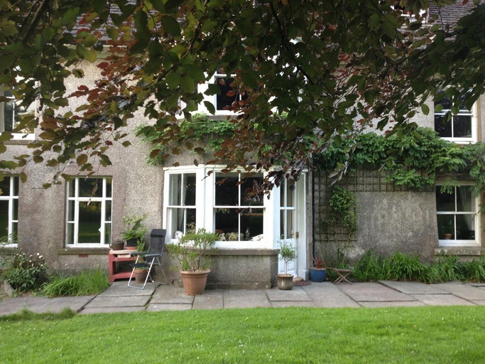 Others 2, Glynhir Mansion, Carmarthenshire