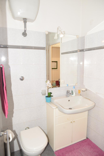 Bathroom 3, Emilios Home Entire Apartament up to 7 people, Roma