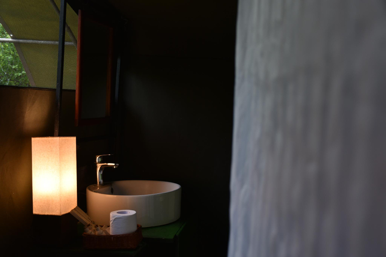 Bathroom, Explorer by Eco Team - Maduru Oya National Park, Dehiattakandiya