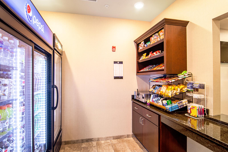 Food & Drinks 3, Scottish Inns & Suites Vinton, Calcasieu