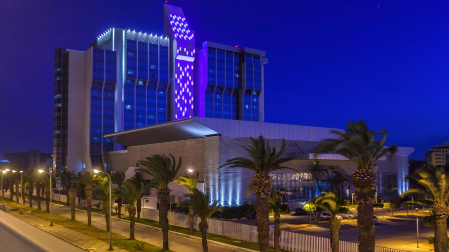 Exterior & Views 2, RADISSON BLU HOTEL & CONVENTION CENTER, Bab Bhar