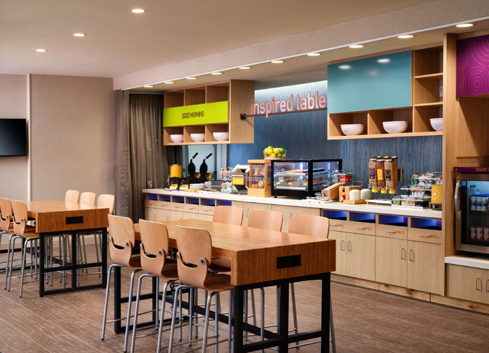 Food & Drinks 4, Home2 Suites by Hilton Tupelo, Lee