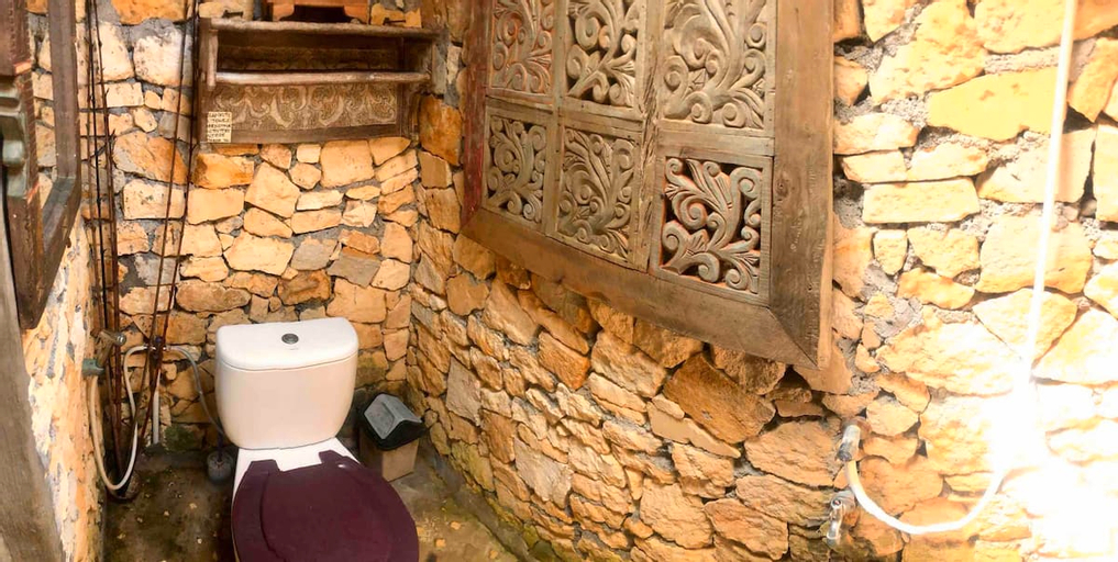 Bathroom 3