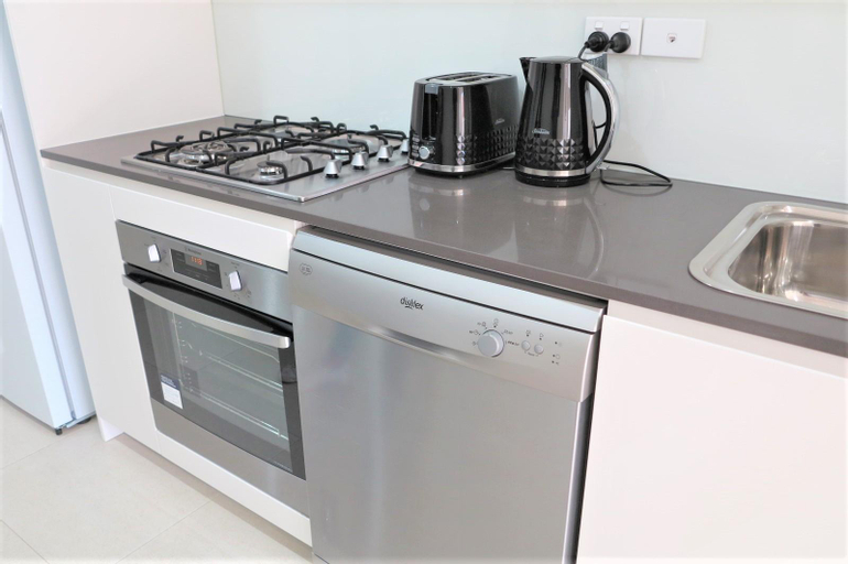Dining Room, 206 1 Bedroom In Kalina Serviced Apartments, Bankstown - North-East