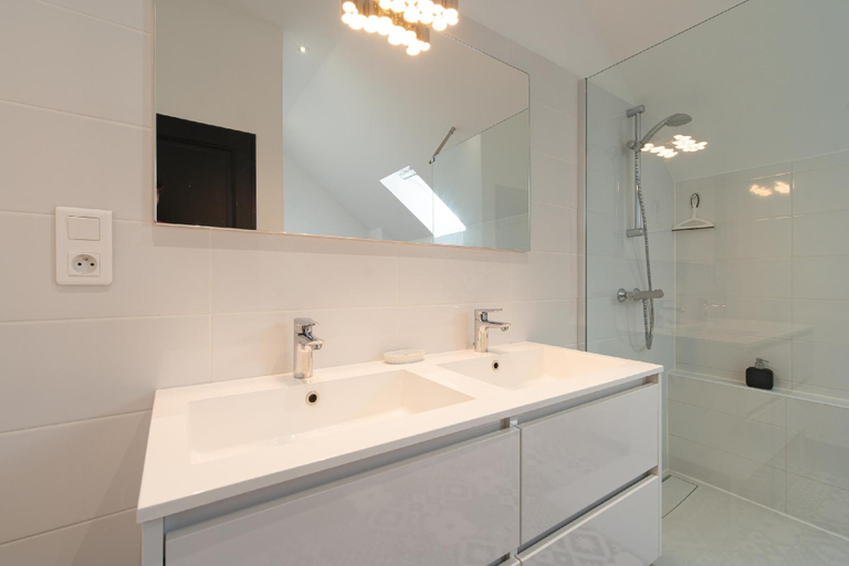 Bathroom 5, Le Clos de La Rousselière B&B, Indre-et-Loire