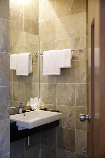 Bathroom 5, S17@Nimman Hotel, Muang Chiang Mai