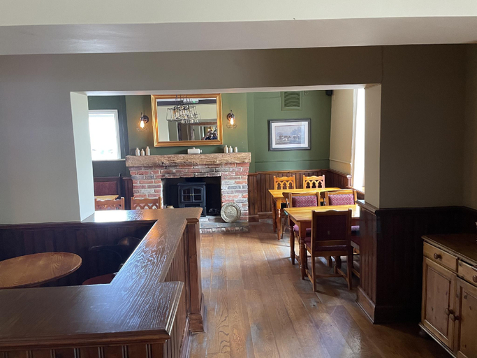 Others 4, The Swan Inn, West Berkshire