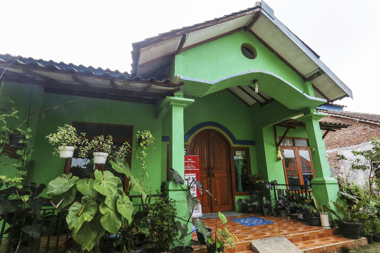 OYO Homes 91151 Desa Wisata Kreatif Perdamaian Srumbung Gunung, Semarang
