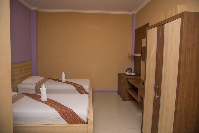Bedroom 5, Hotel Grand Vella, Central Bangka