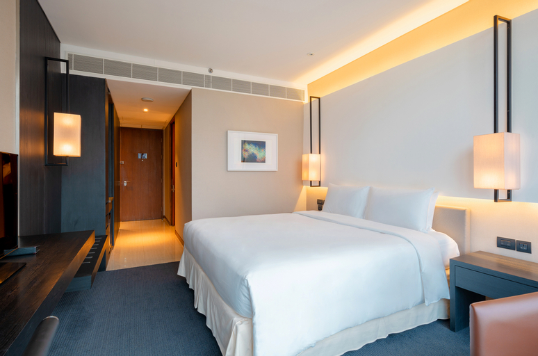 Bedroom 14