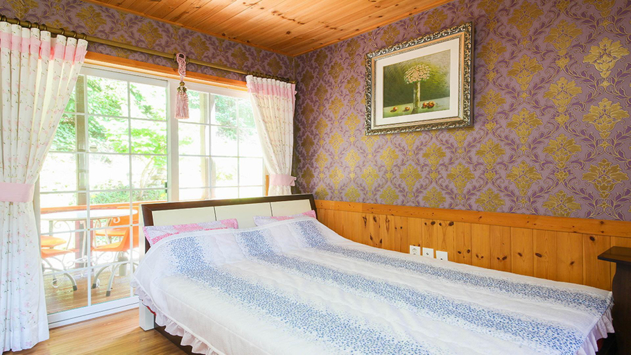 Others 2, Samcheok yeondam pension, Samcheok