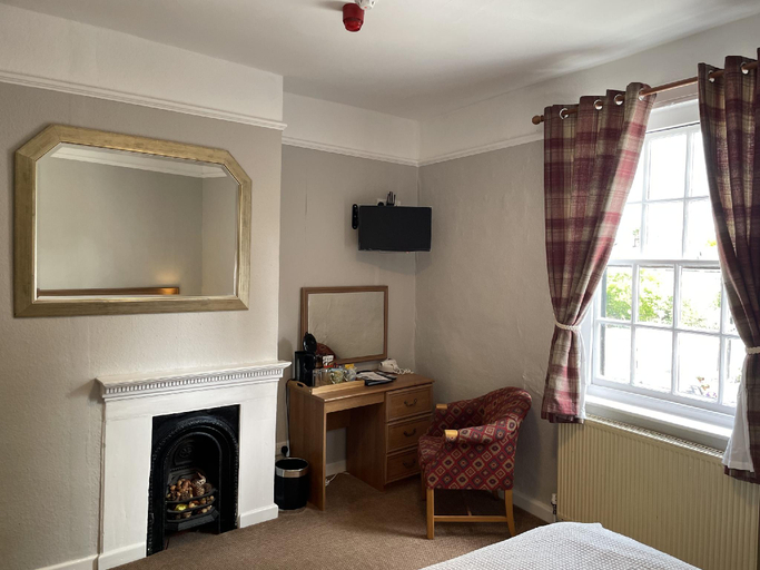 Others 5, The Swan Inn, West Berkshire