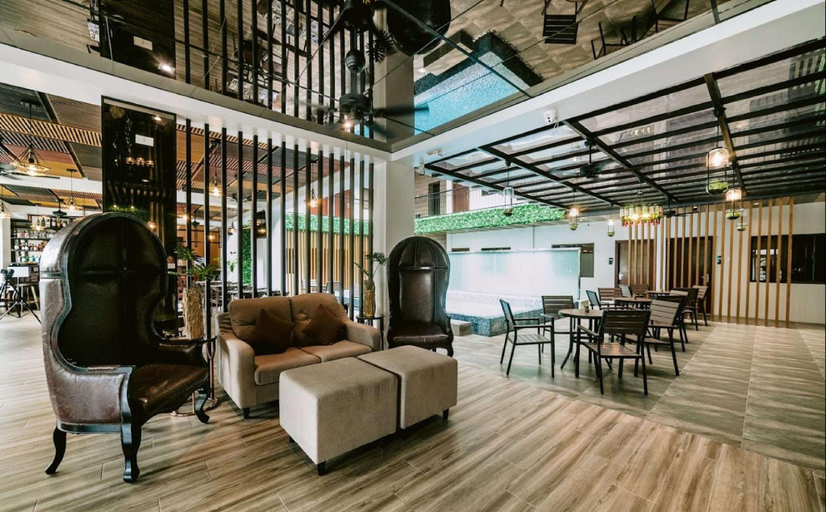 Public Area 2, SureStay Plus Hotel by Best Western AC LUXE Angeles City, Mabalacat