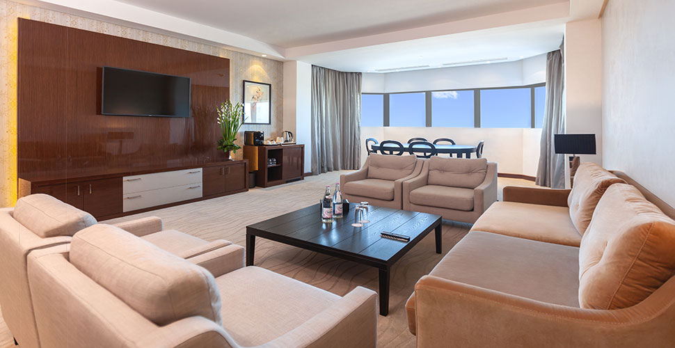 Bedroom 3, RADISSON BLU HOTEL & CONVENTION CENTER, Bab Bhar