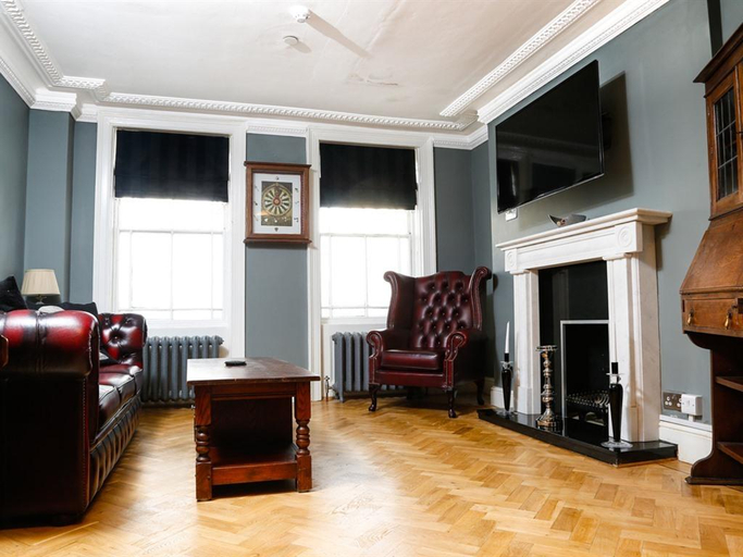 Others 5, Churchill Guest House, Brighton and Hove