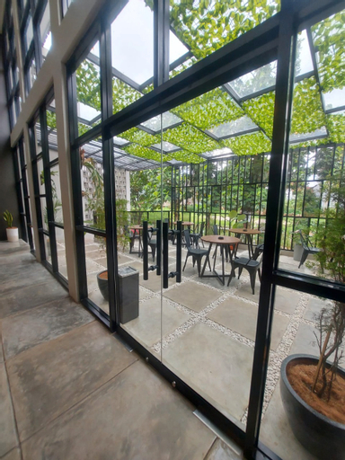 Exterior & Views 4, Sembilan House Syariah, Bandung
