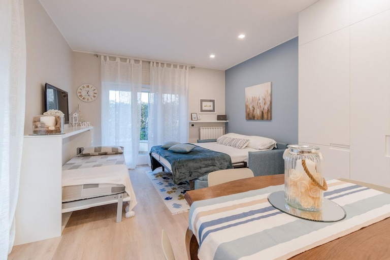 Bedroom 2, CASINO' - BIKE & FREE PARKING [WITH GARDEN]☆☆☆☆☆, Imperia