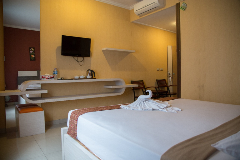 Bedroom 4, Hotel Grand Vella, Central Bangka