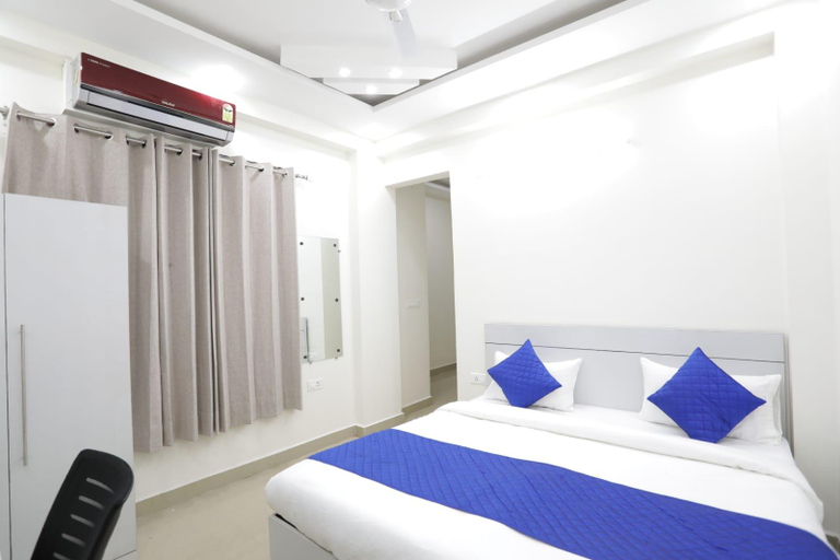 Bedroom 3, The Vertigo Hotel Noida, Gautam Buddha Nagar