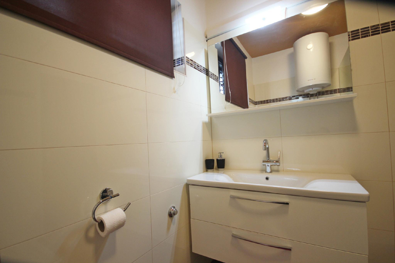 Bathroom 3, Apartment located directly on the sea, with sea views and stunning views, Sali