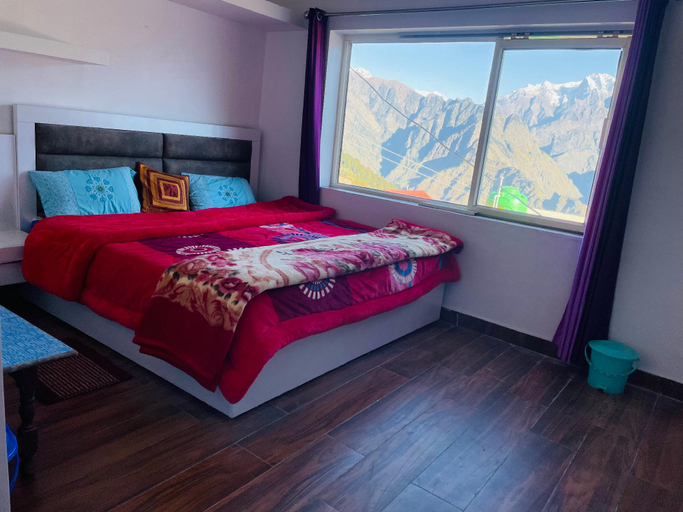 Bedroom 2, Snow Mount Hotel Auli, Chamoli