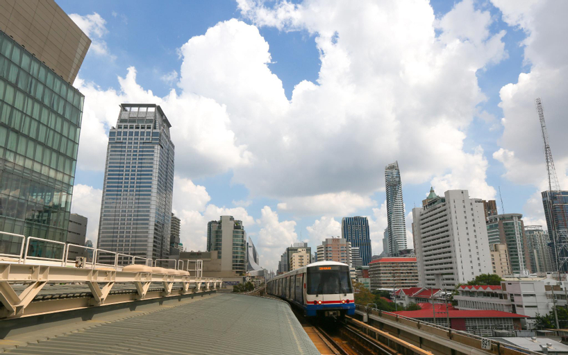 Nearby Landmark 4, Thonglo Apartment, Wattana