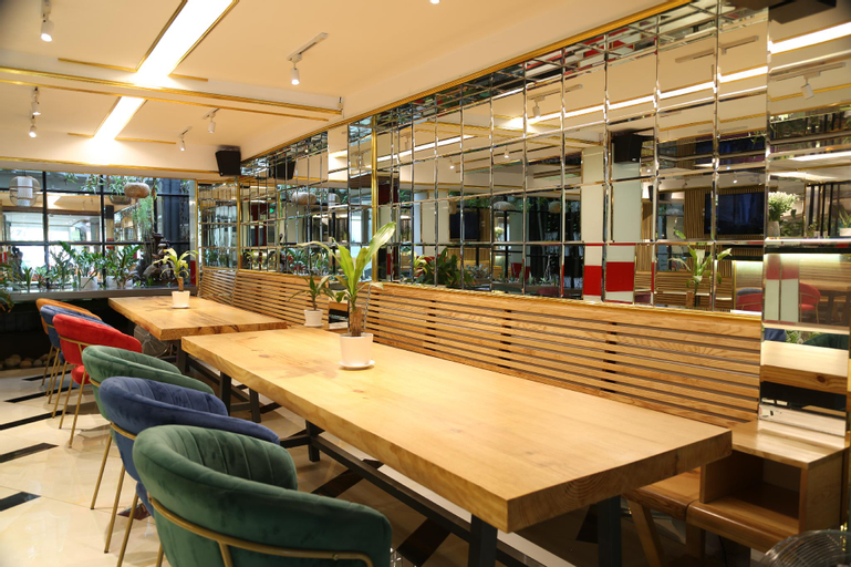 Food & Drinks 5, THE QUEENDOR BOUTIQUE HOTEL , Tân Bình