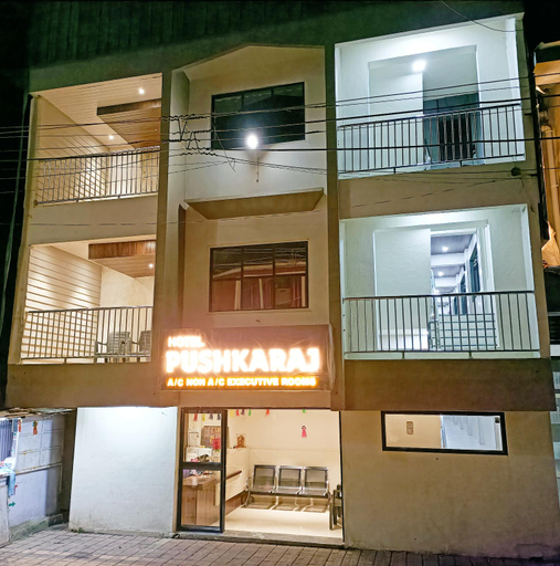 Others 5, Hotel Pushkaraj, Satara