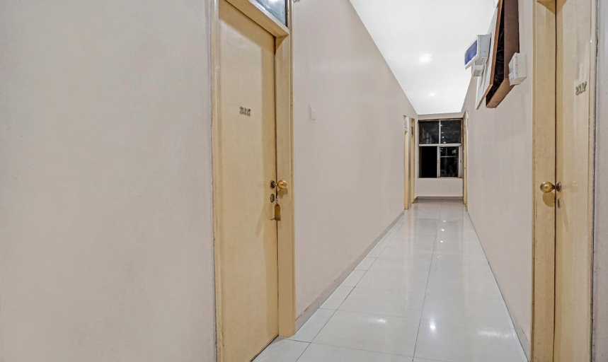 Public Area, Itsy Hotels Ranjeet, Kolhapur