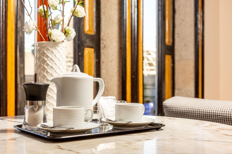 Food & Drinks, Your Opo Bolhao Apartments, Porto
