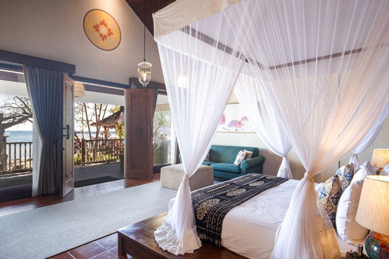 Bedroom 12
