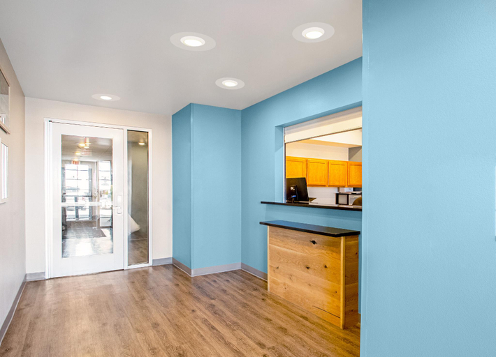 Public Area 2, Extended Stay America Select Suites - Ogden, Weber