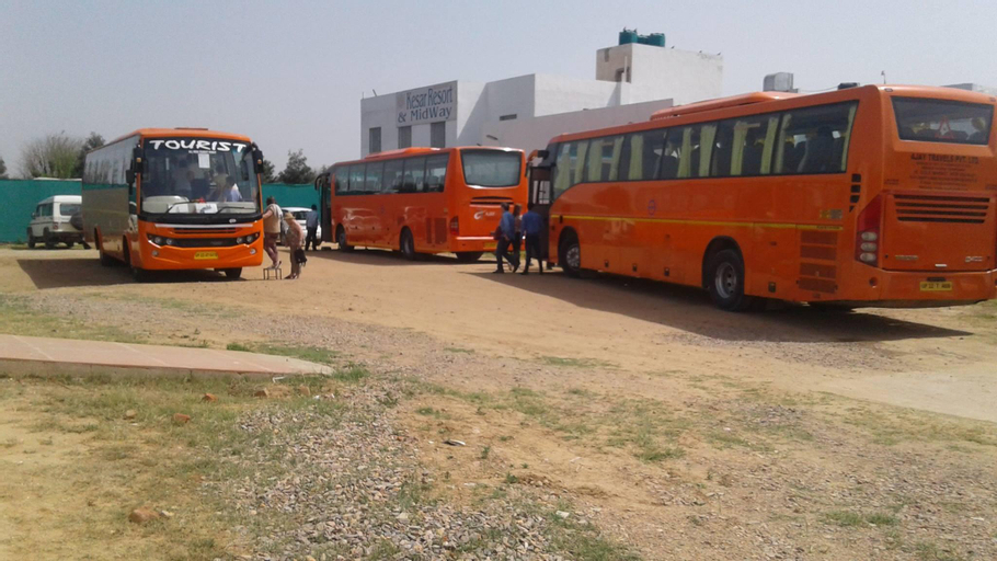 KESAR RESORT MIDWAY , Mahendragarh