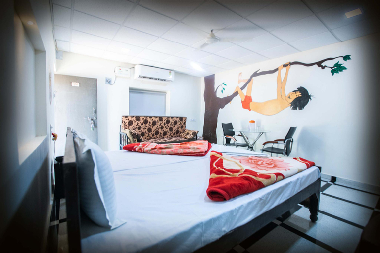 Bedroom, Amaltas Tourism Complex, Pench Tiger Reserve, Sillari, Nagpur