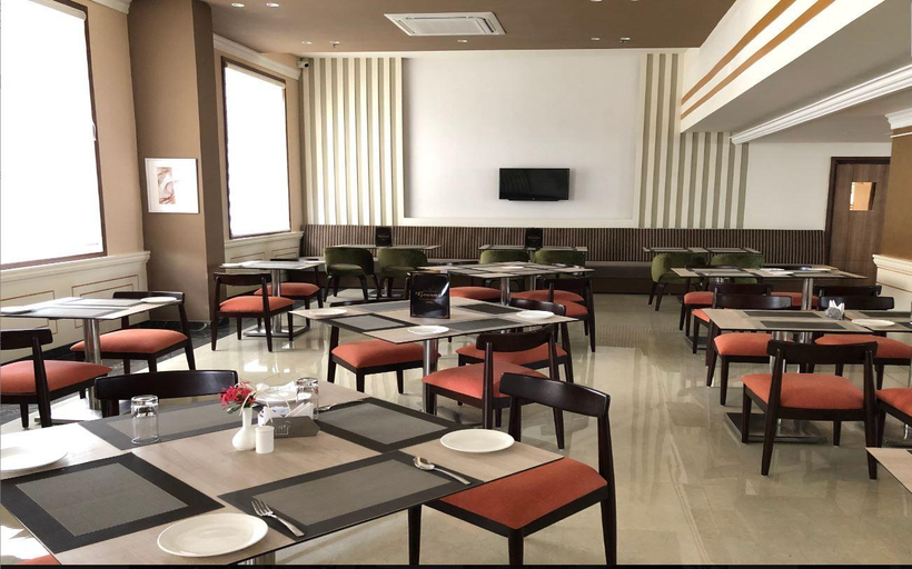 Food & Drinks 3, Starlit Suites Tirupati , Chittoor
