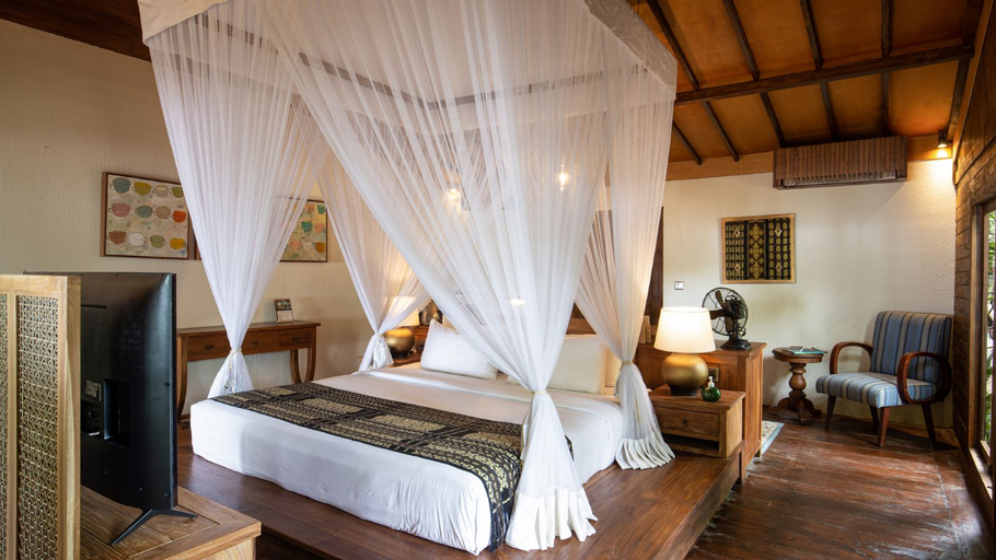 Bedroom 30