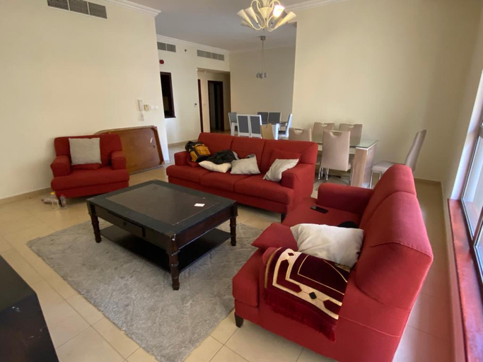 Others 4, Business Backpackers JBR, Dubai